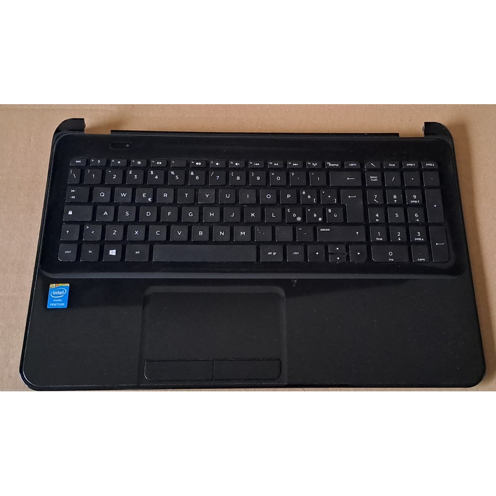 Top Case/Palmrest voor HP Pavilion 15-D series Inclusief muis pad en keyboard.